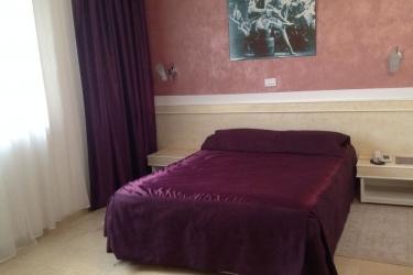 New Oscars Hotel 3*
