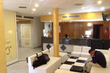 New Oscars Tunis